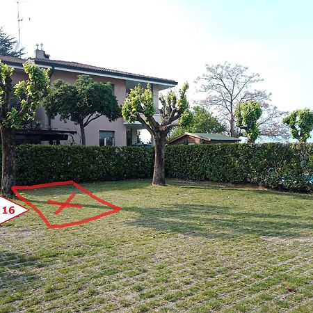Casa Lugana 15 - Monolocale Con Piscina Fronte Lago Sirmione Bagian luar foto